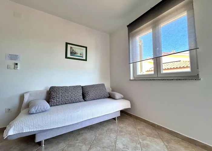 Pintadesol By Interhome Čižići
