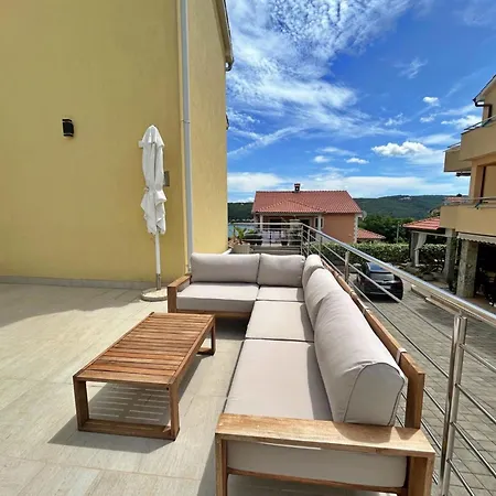 Apartment Pintadesol By Interhome