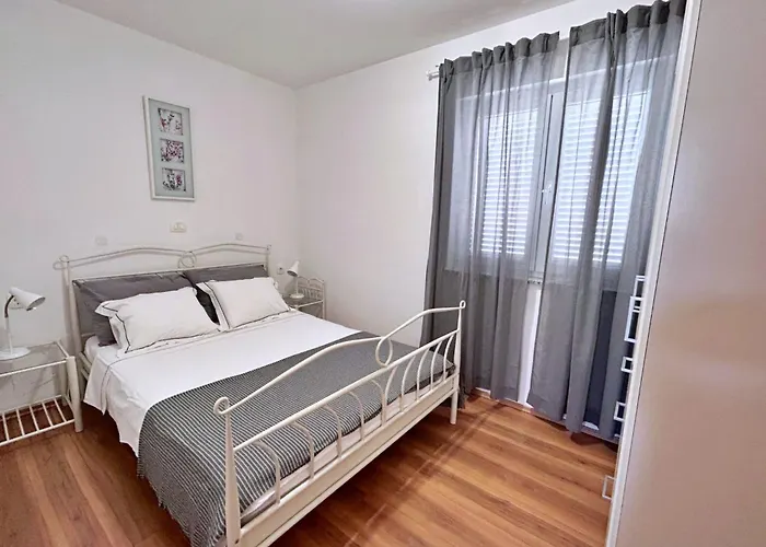 Pintadesol By Interhome * Cizici