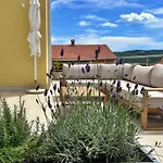 Pintadesol By Interhome *
